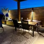 Starview Apartman